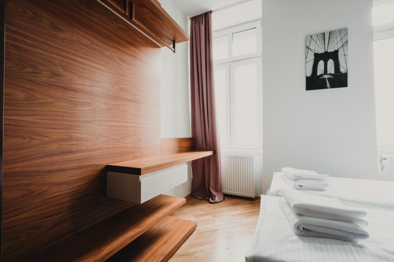 Zeus Design Apartments Wasserwelt Vienna Exterior photo